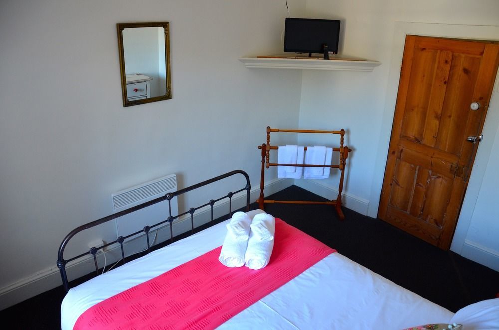 Caledonian Inn Robe Exteriör bild